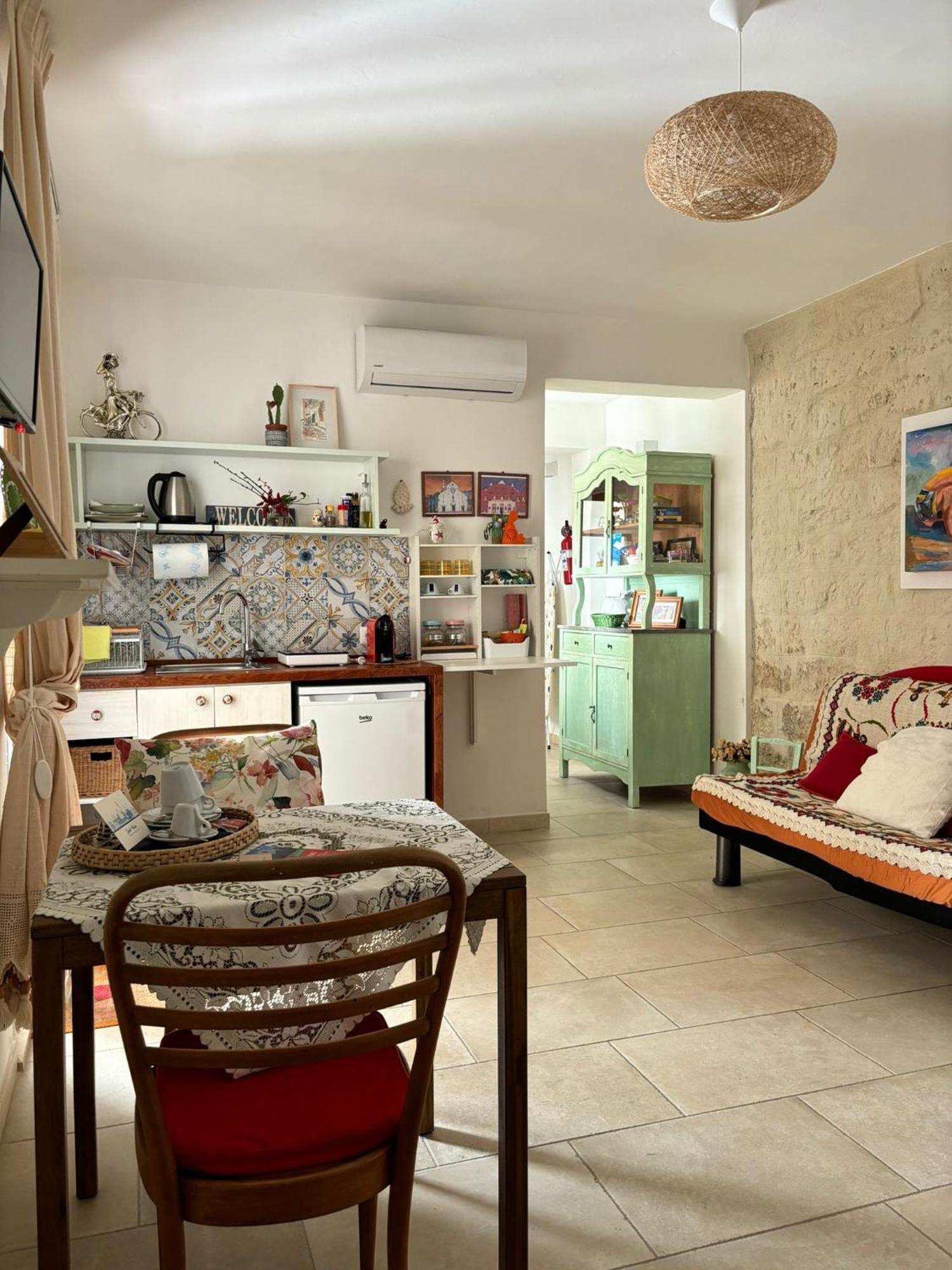 Apartamento Sweet House Bari Via Sagarriga Visconti 164 Bari Exterior foto